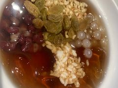 -渝是乎川渝小炒(新世界百货望京店)