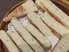 -香山湖家家宴(中山陵店)