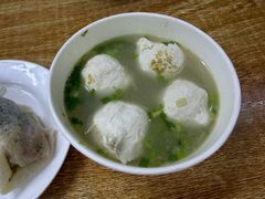 鱼丸汤-莲欢海蛎煎