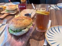 -必胜客(龙之梦购物中心店)