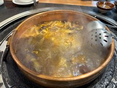 -阿山卓·野生菌火锅·纳西火塘烤肉