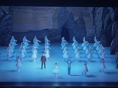 -交通银行前滩31演艺中心