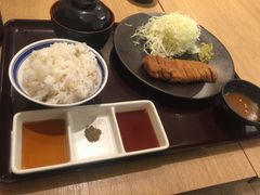 -牛カツ京都勝牛(河原町蛸薬師店)