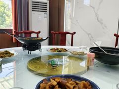 -万佛湖许老大铁锅鱼(黑金冠店)