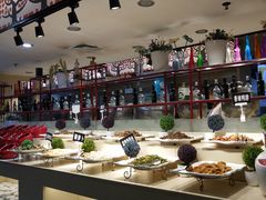 自助取餐区-蒙肥羊·酸汤潮牛·鲜牛肉火锅烤肉自助(岗顶店)