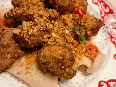 -八府香鸭·啫啫煲(华山路店)