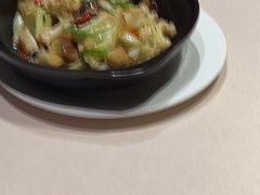 -八府香鸭·啫啫煲(华山路店)