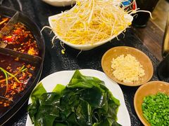 -仁虎老火锅(黄泥磅店)
