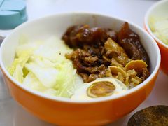 鲜芹牛筋腩饭-信行丰炖品皇店(光孝路店)