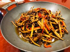 -万小金辣椒炒肉(三经路店)