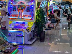 -爱玩嘉年华(江北一店)