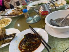 -鹏城人家海鲜酒家·23年老字号(较场尾店)