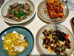 柠檬叶牛干巴-半山腰·云南菜(侨福芳草地店)