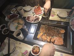 -阪尚皇·原切牛排·烤肉火锅自助(北京路店)