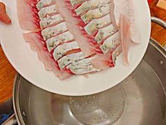 -正能量脆肉鲩火锅