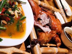 -老滇山寨•云南特色菜•地方菜•民族风情歌舞表演(金碧店)