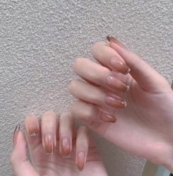 -VIVI BEAUTY  美甲美睫皮肤管理中心