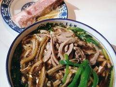 -镇南锅盖面馆(解放路店)