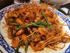 老头儿油爆河虾-老头儿油爆虾·知味杭州(爱琴海购物中心)