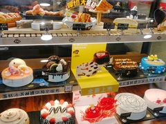 -DQ·蛋糕·冰淇淋(大宁国际商业广场店)