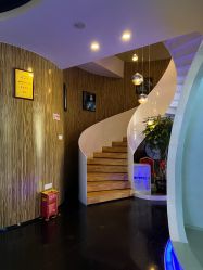 -比华利美容医院