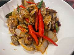 -川流不息·地道川菜·小龙虾(松东路店)