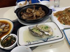 -鑫悦楼煎蟹·16年海鲜大排档