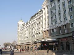 -人民防洪胜利纪念塔