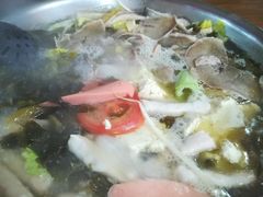 -泸州酸菜豆花火锅川师店