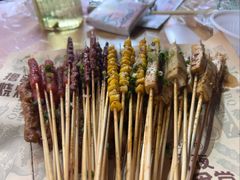-老街烧烤大排档·地道湖北菜·龙虾馆(汉口火车站店)