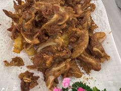 -宜宾海鲜酒家·三十年老字号