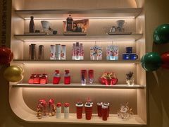 零售区-星巴克臻选(广州太古汇店)