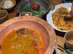 -吃饭皇帝大土家民族菜(正大广场店)
