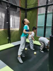 -动力星球家庭亲子游乐中心