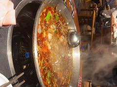 -小饕荟雅安贡椒鱼鲜馆(广福桥店)