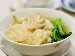 -香港百合居(LCM置汇旭辉广场店)