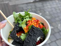 -黑色经典臭豆腐·湖南特产(坡子街店)