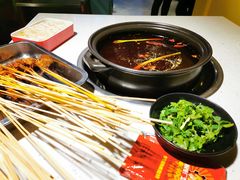 -钢管厂五区小郡肝串串香(奥克斯广场锦城万达店)