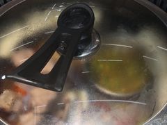 -满兴咱妈烀饼铁锅炖(兰州北街店)