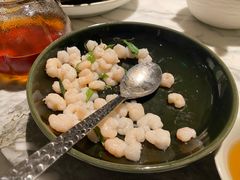 龙井虾仁-湖滨28中餐厅·西湖宴·杭州君悦酒店
