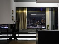 -Yolo私汤温泉设计师酒店(重庆南滨路店)