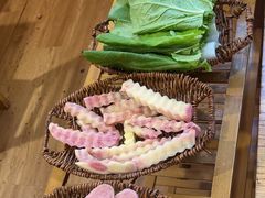 -阿婆情腊排骨火锅(忠义店)