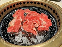-蚂蚁洞·烤肉大营地(上海静安大悦城店)