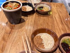 -串大叔炭火烤串·鸡西大冷面刀削面(总店)