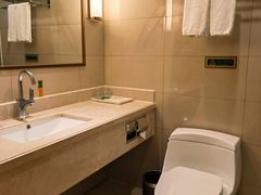 -维也纳国际酒店·西京医院胡家庙地铁站店