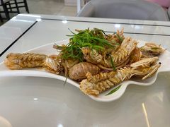 -覃记海鲜美食餐厅