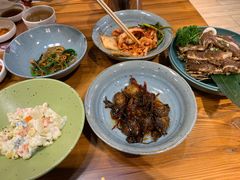 -草家酱蟹炭火烤肉店(珲春南路一店)