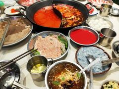 -憨铁匠老火锅(龙岗万科里店)