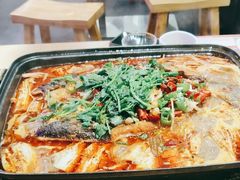 -八条友鲜货烧烤·脆皮烤鱼(石岩旗舰店)