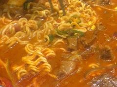 辛牛骨火锅-KCOOKING概念韩餐(世茂52+店)